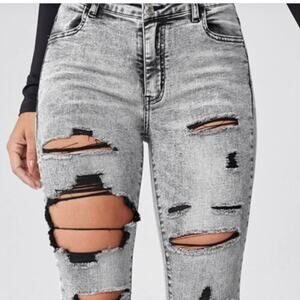 SheIn Denim Ripped Jeans